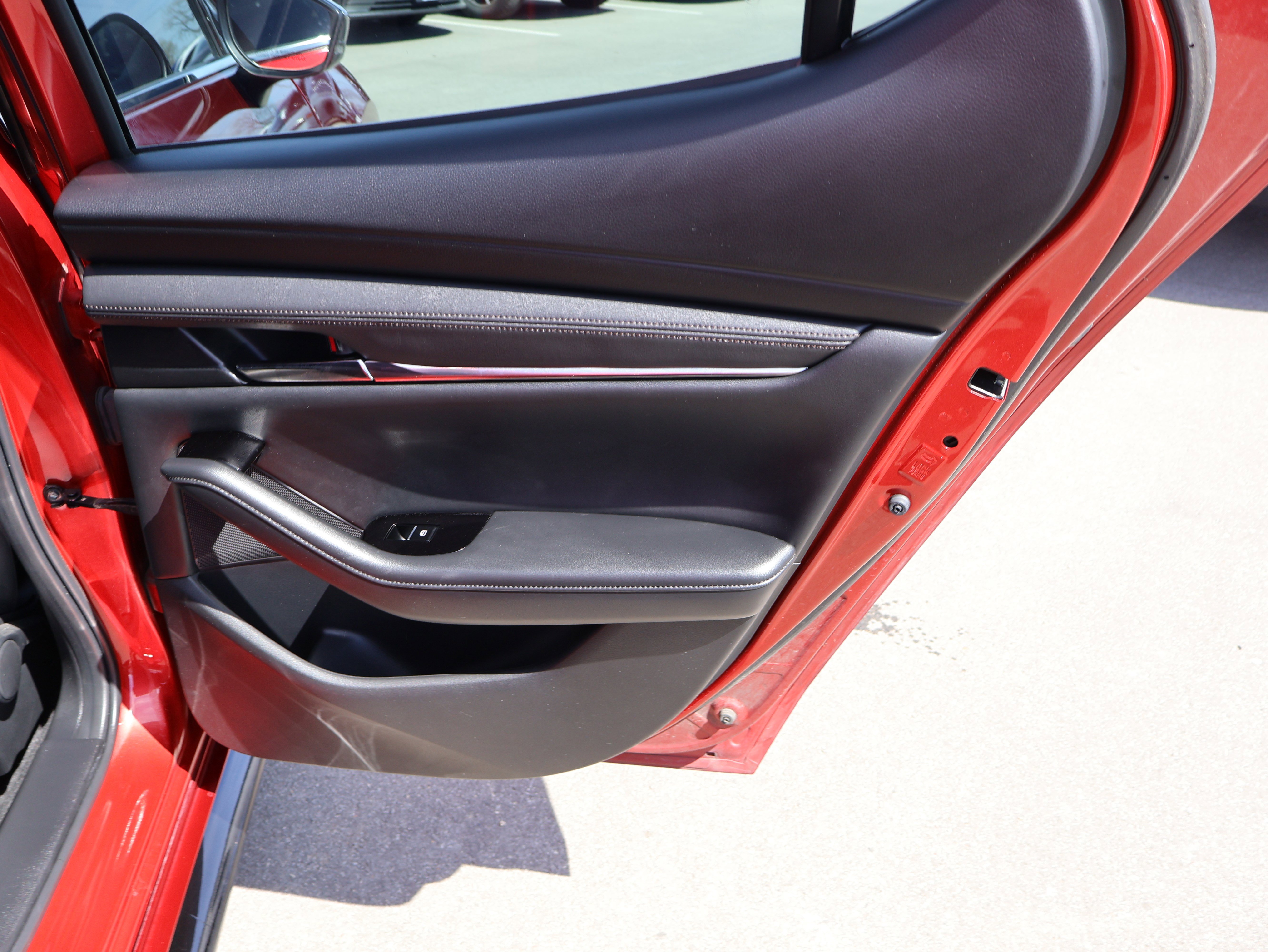 Used 2022 MAZDA MAZDA3 s w/ Appearance Package image 11