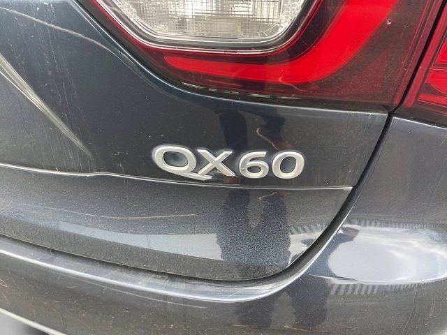 Used 2019 INFINITI QX60 Luxe w/ Essential Package image 12