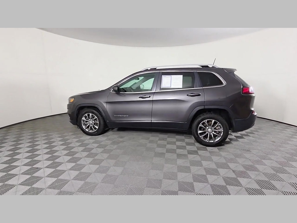 Used 2019 Jeep Cherokee Latitude Plus FWD image 47