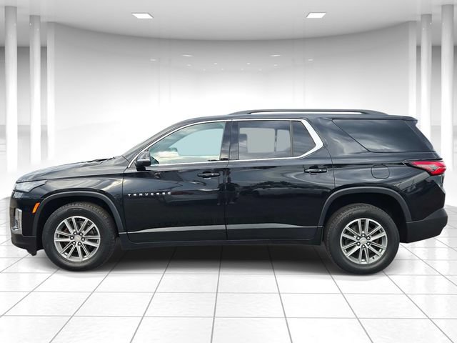 Used 2023 Chevrolet Traverse LT FWD image 2