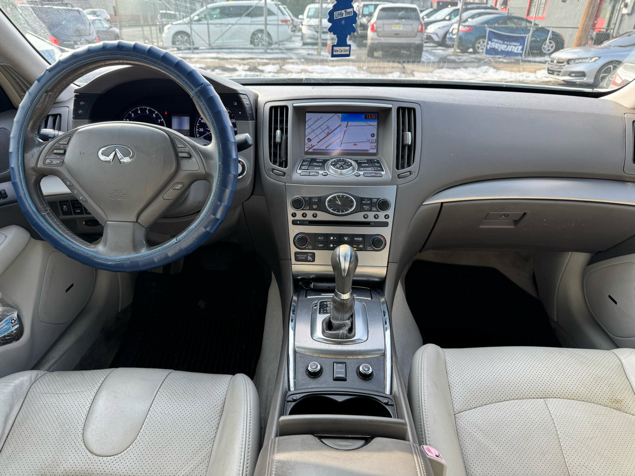 Used 2013 INFINITI G37 x w/ Premium Pkg image 24