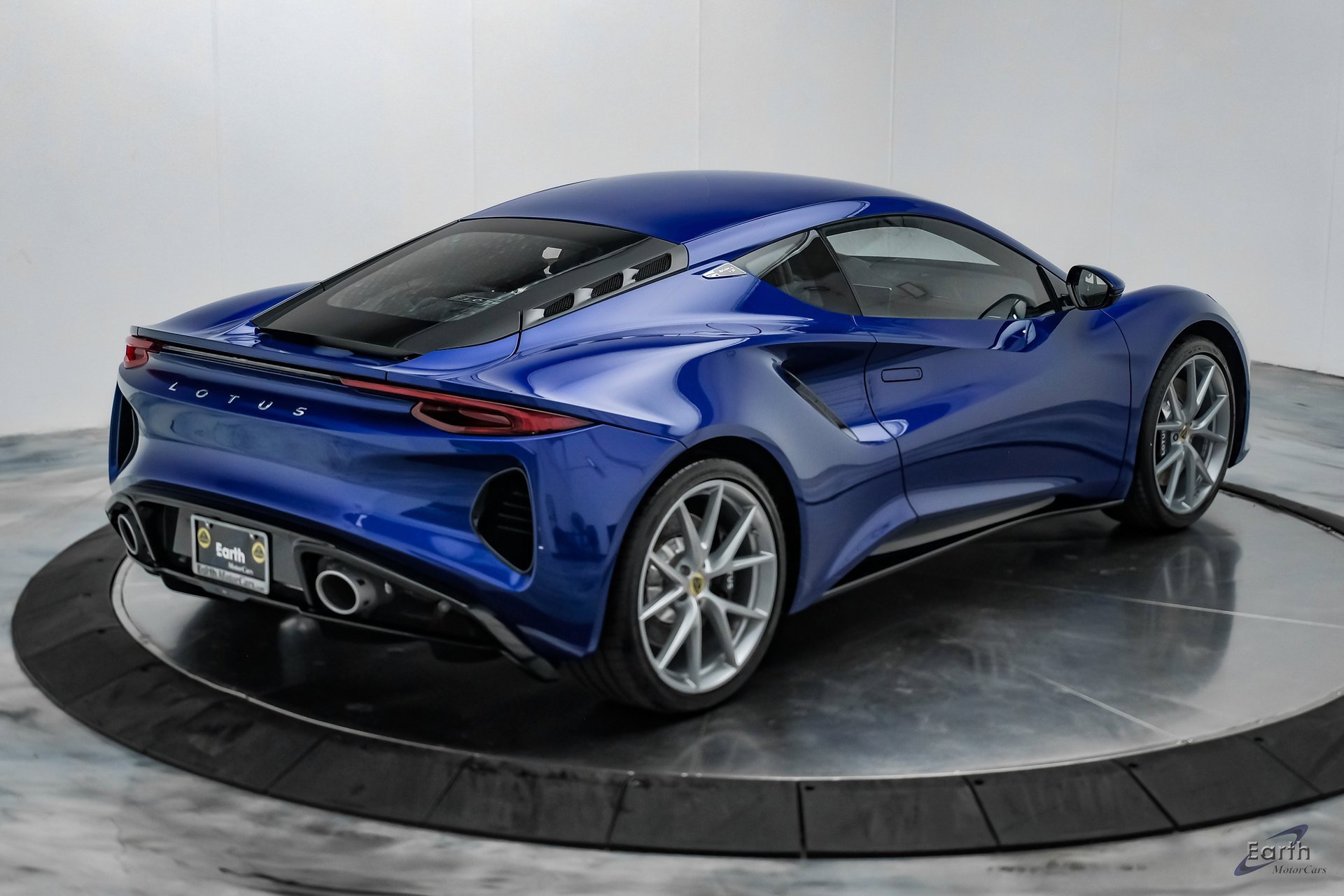 New 2025 Lotus Emira image 14