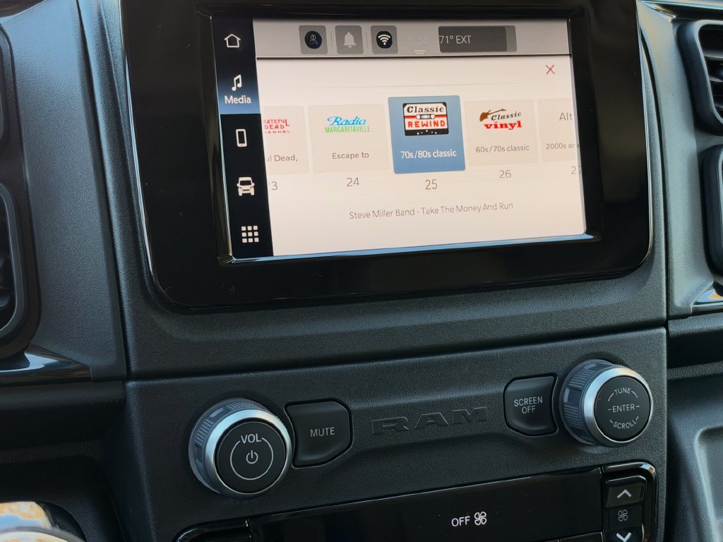 New 2026 RAM ProMaster 3500 w/ Safety Group FWD image 20