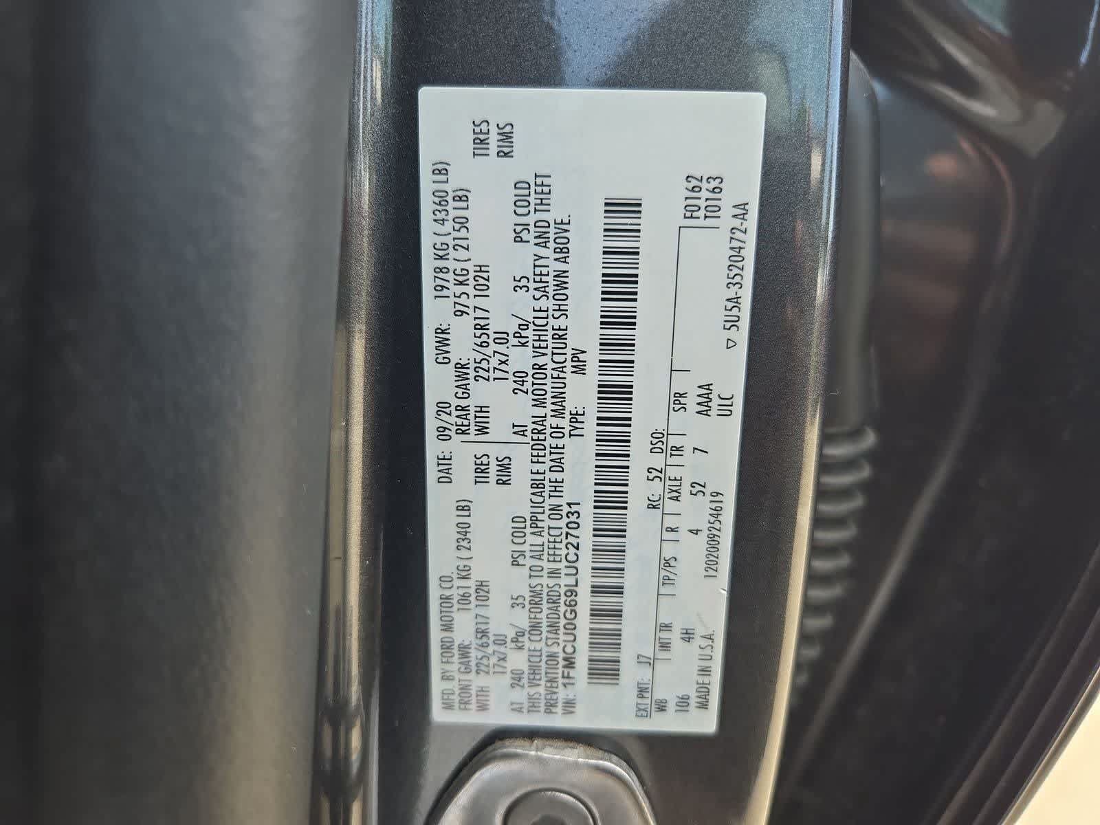Used 2020 Ford Escape SE FWD image 32
