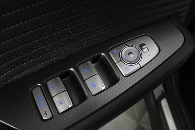 Used 2025 Hyundai Palisade Calligraphy image 18