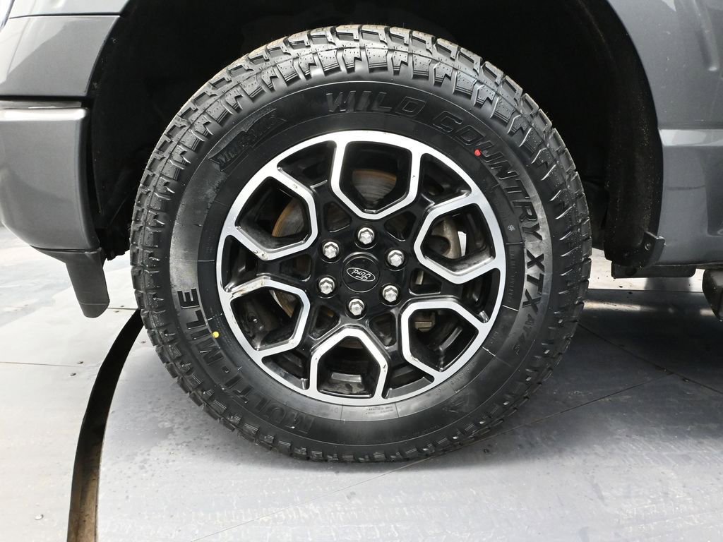 Used 2023 Ford F150 XLT w/ Equipment Group 302A High image 19
