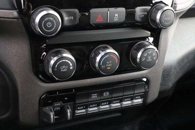 New 2026 RAM 5500 Tradesman w/ Chrome Appearance Group AWD/4WD image 32