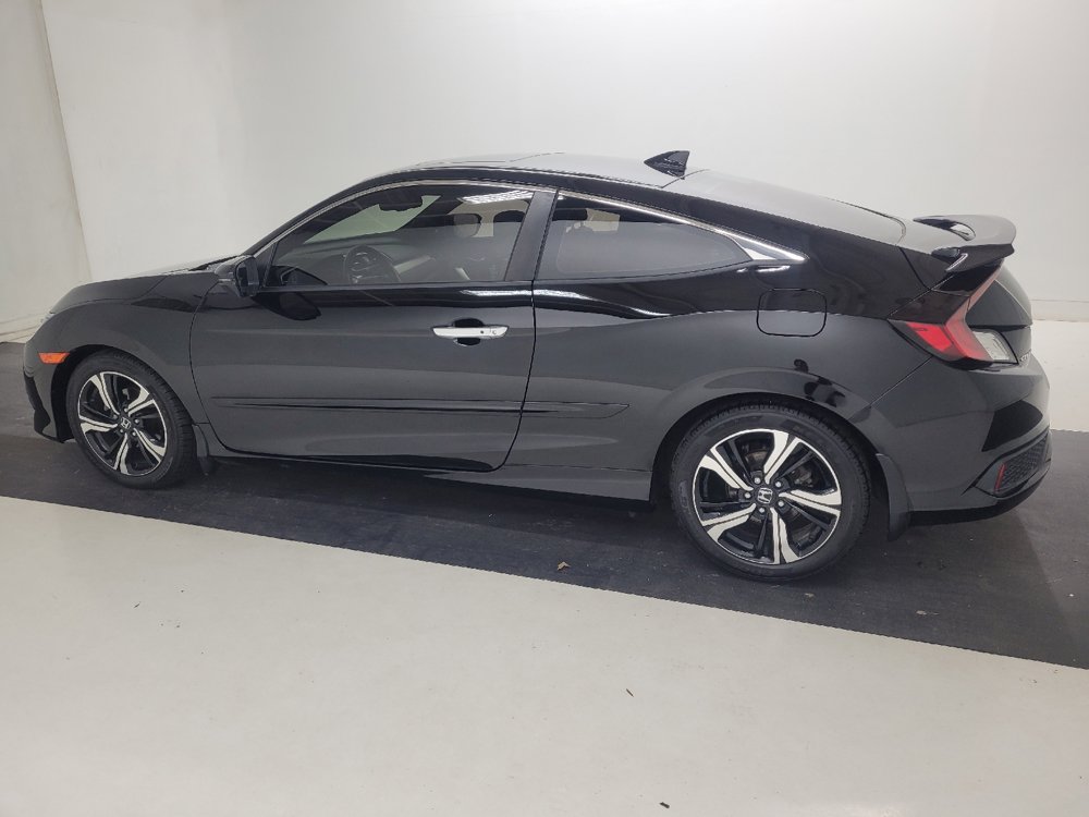 Used 2016 Honda Civic Touring image 3