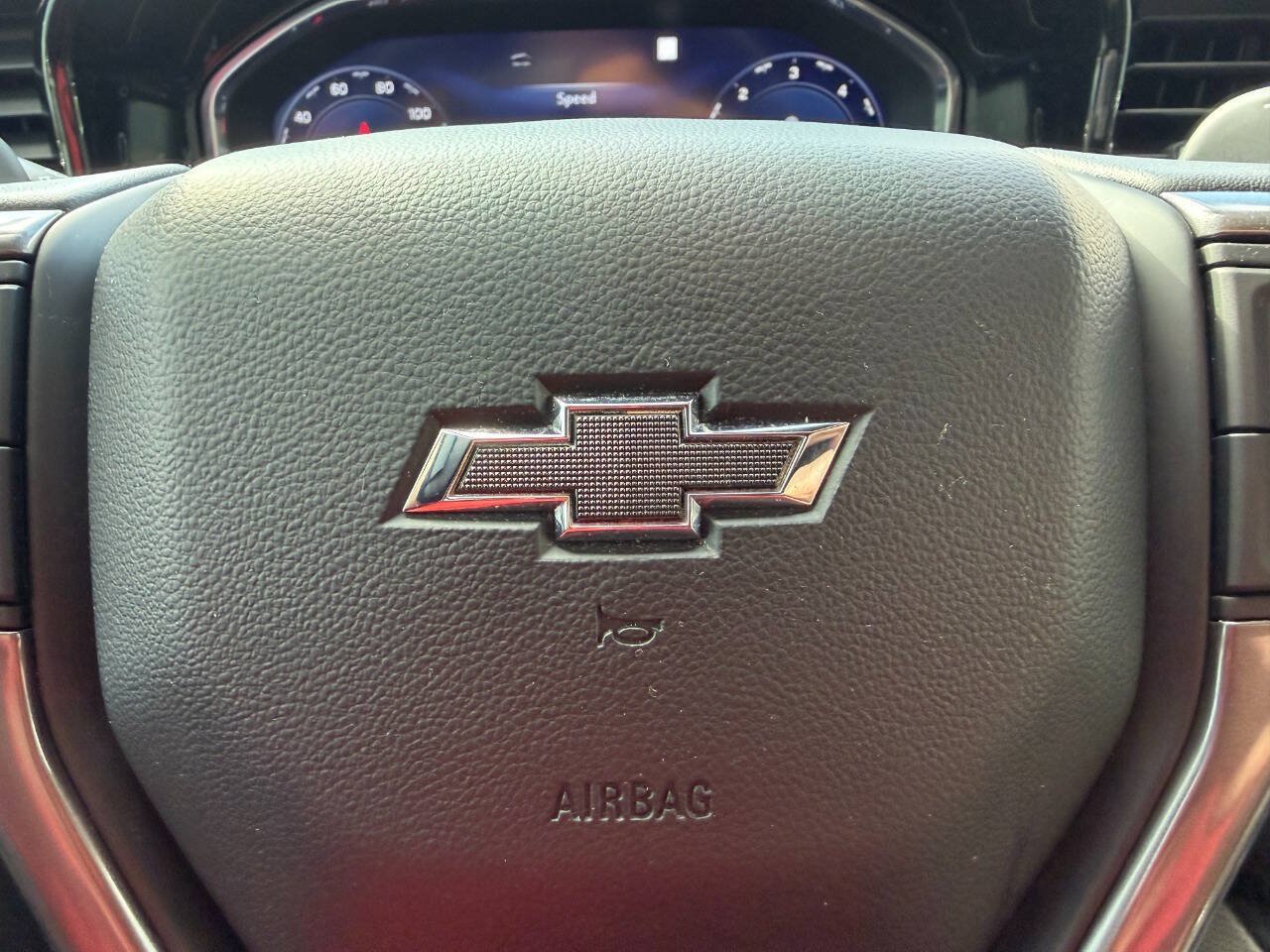 Used 2022 Chevrolet Silverado 1500 ZR2 w/ Technology Package AWD/4WD image 20