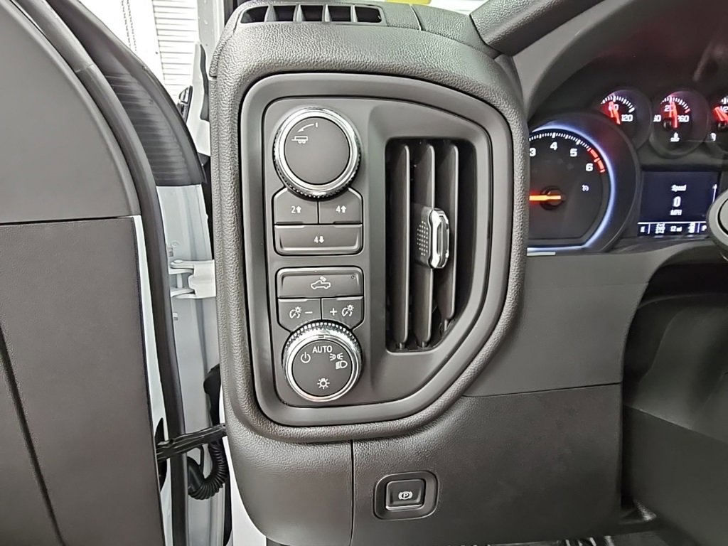 New 2025 GMC Sierra 2500 Pro image 23