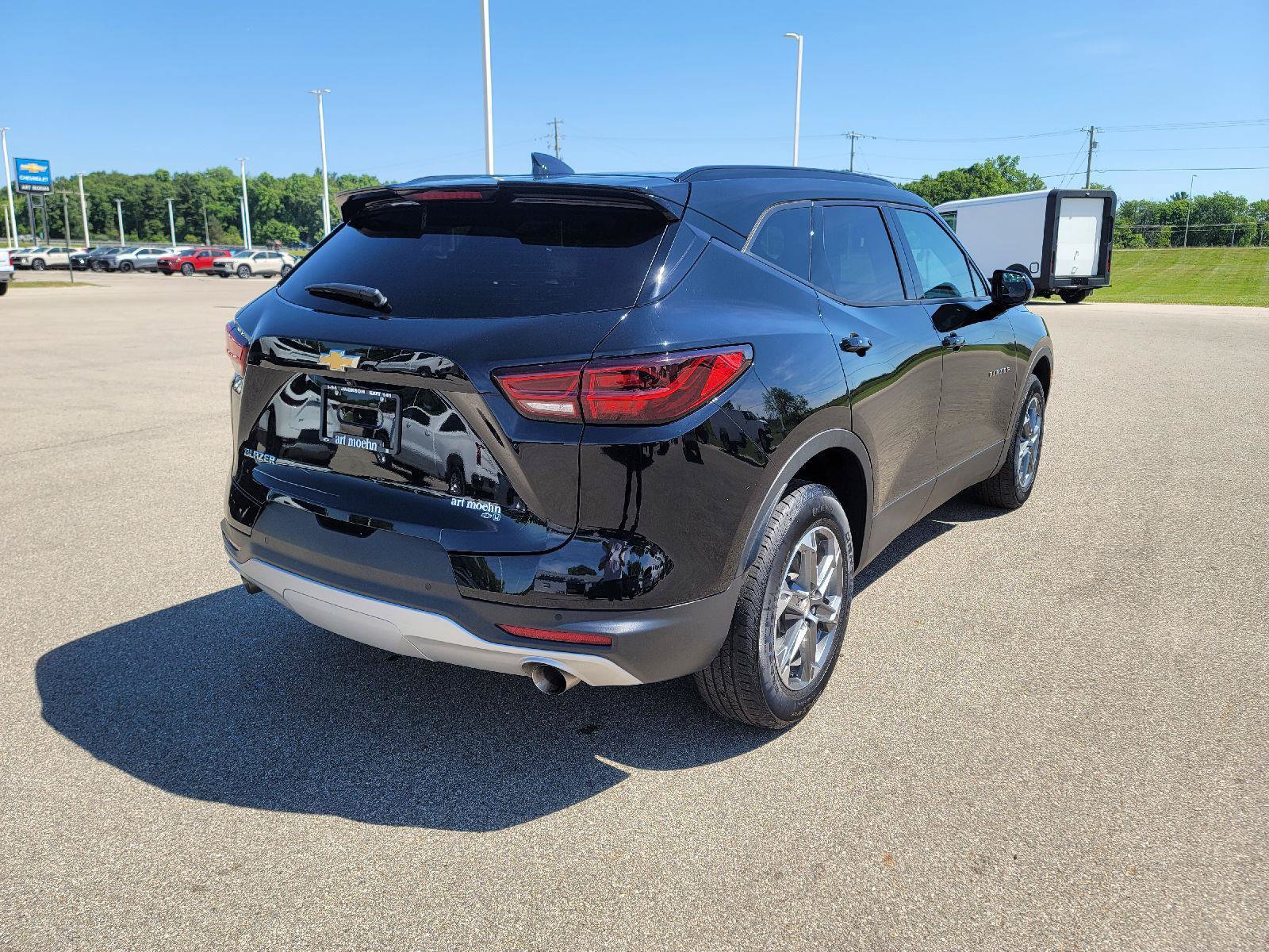 Used 2024 Chevrolet Blazer LT w/ Convenience Package FWD image 8
