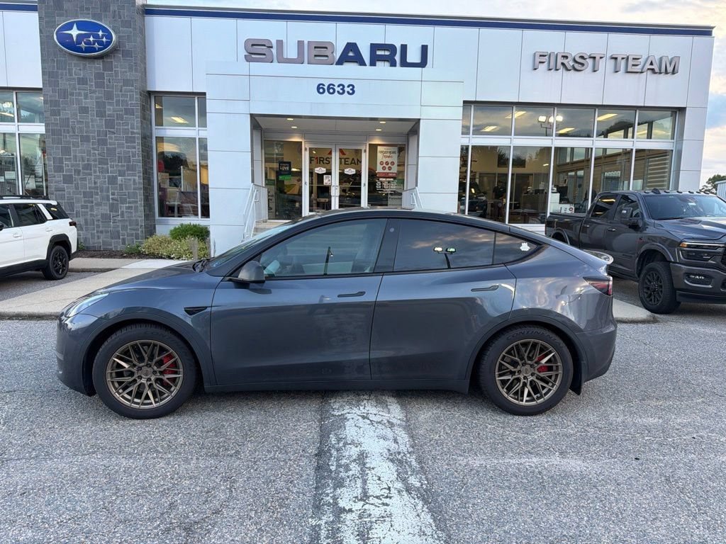 Used 2022 Tesla Model Y Performance AWD/4WD image 2