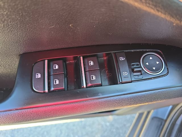 Used 2022 Kia Soul LX w/ Technology Package FWD image 32