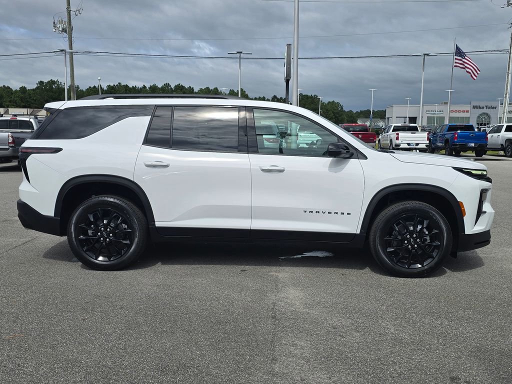 New 2026 Chevrolet Traverse LT w/ Midnight/Sport Edition video 2