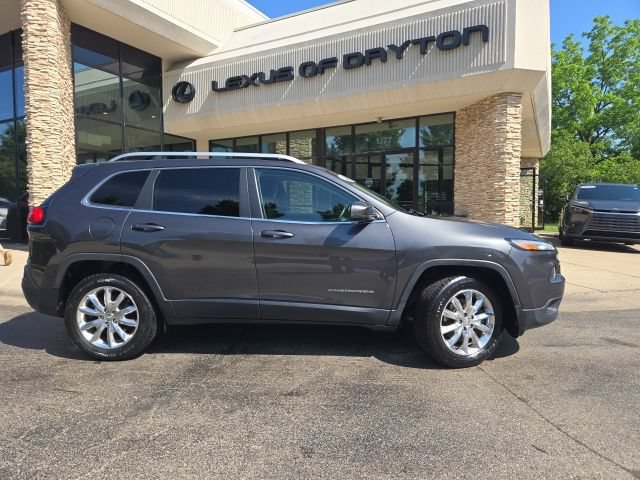 Used 2015 Jeep Cherokee Limited AWD/4WD image 2