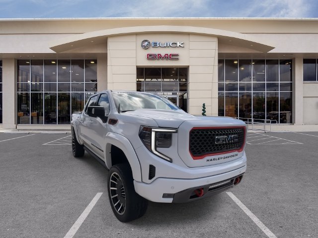 Certified 2022 GMC Sierra 1500 AT4 w/ AT4 Premium Package AWD/4WD image 3