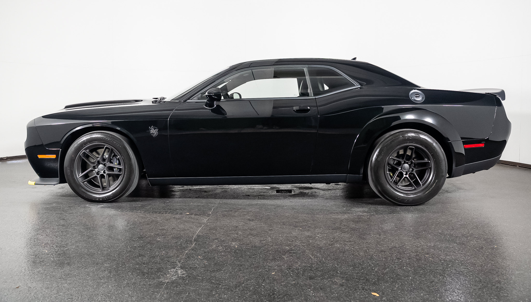 Used 2023 Dodge Challenger SRT Hellcat Redeye RWD image 13