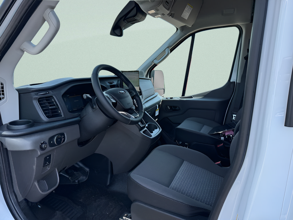 New 2026 Ford Transit 250 148 Medium Roof w/ Load Area Protection Package RWD image 3