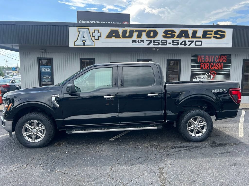Used 2025 Ford F150 XLT w/ Equipment Group 301A Standard AWD/4WD image 1