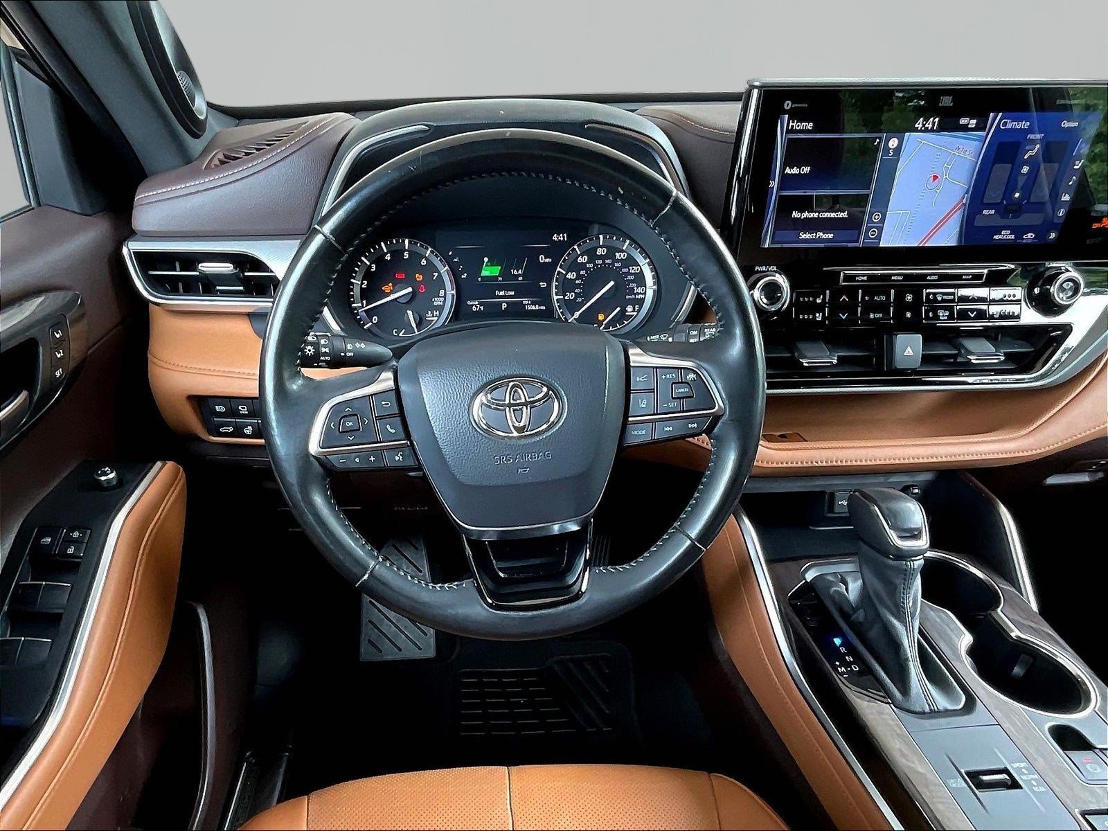 Used 2021 Toyota Highlander Platinum FWD image 8