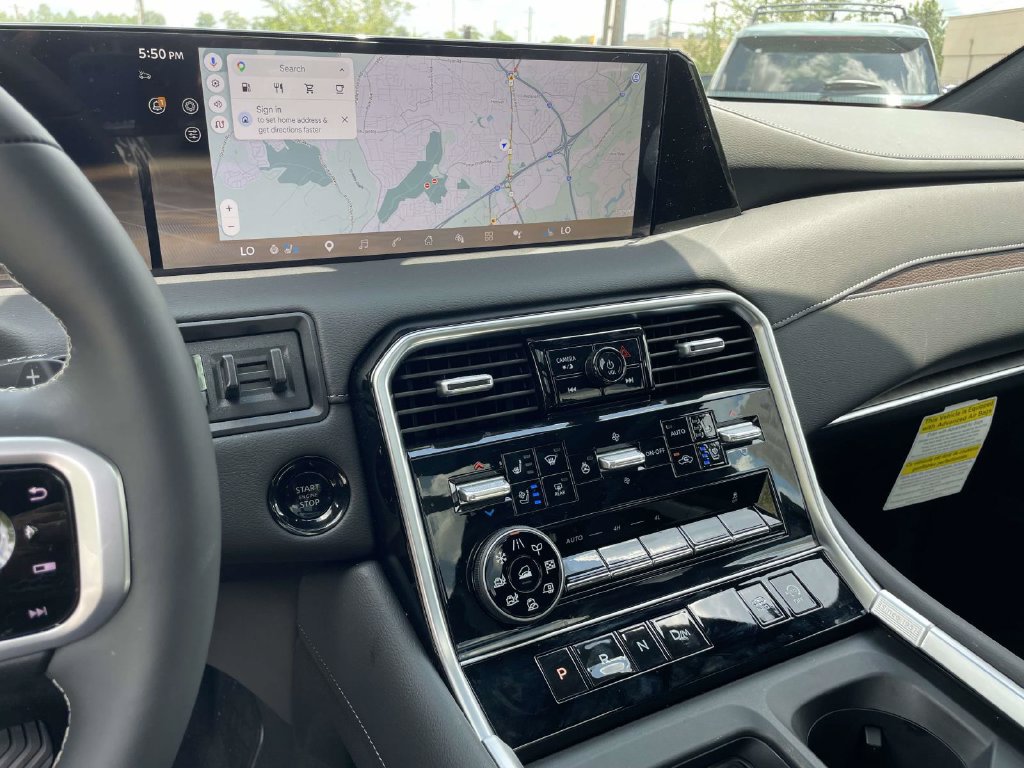 New 2026 Nissan Armada Platinum Reserve AWD/4WD image 17