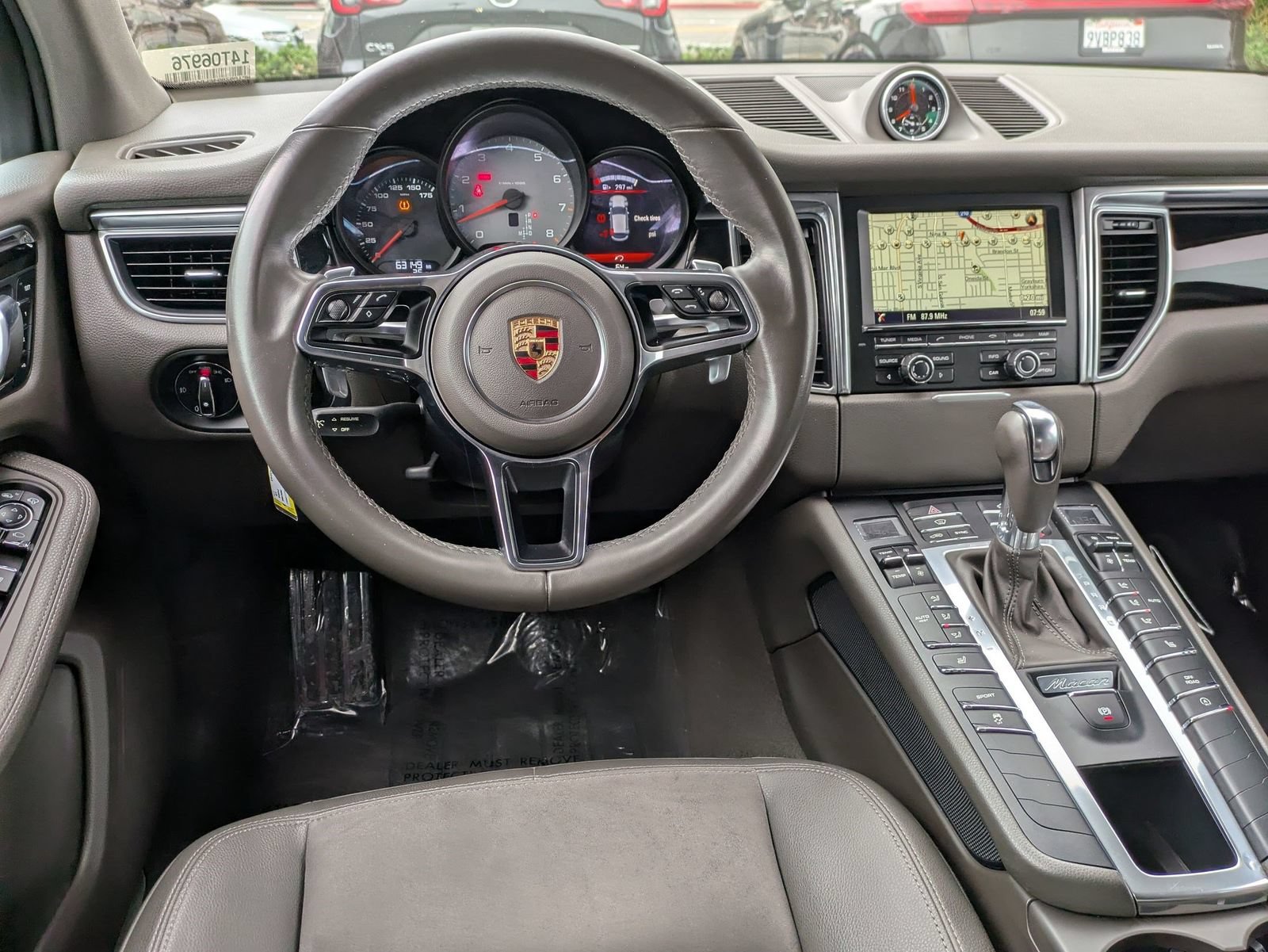Used 2015 Porsche Macan S AWD/4WD image 8