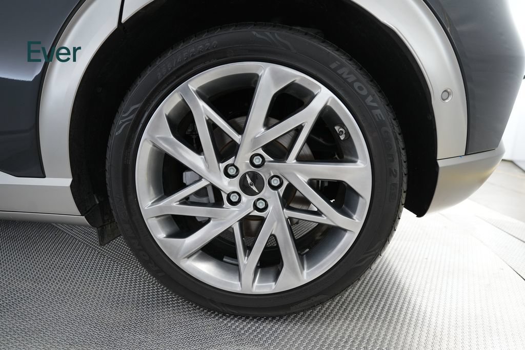 Used 2023 Genesis GV60 Advanced AWD/4WD image 9