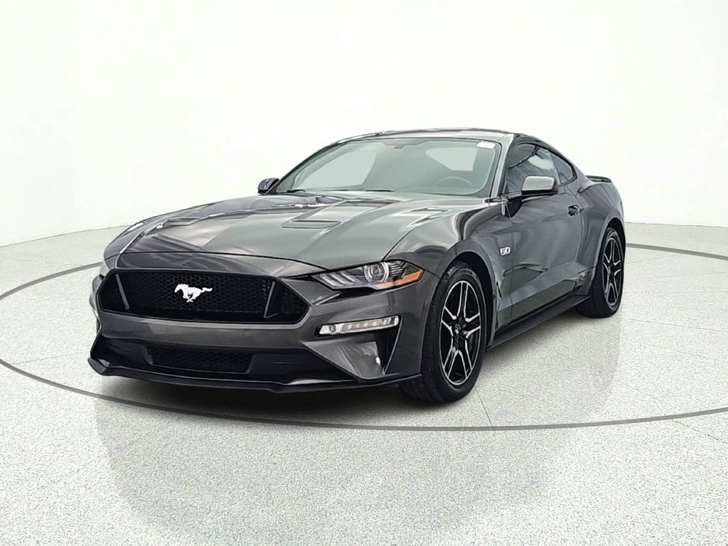 Used 2019 Ford Mustang GT RWD image 2