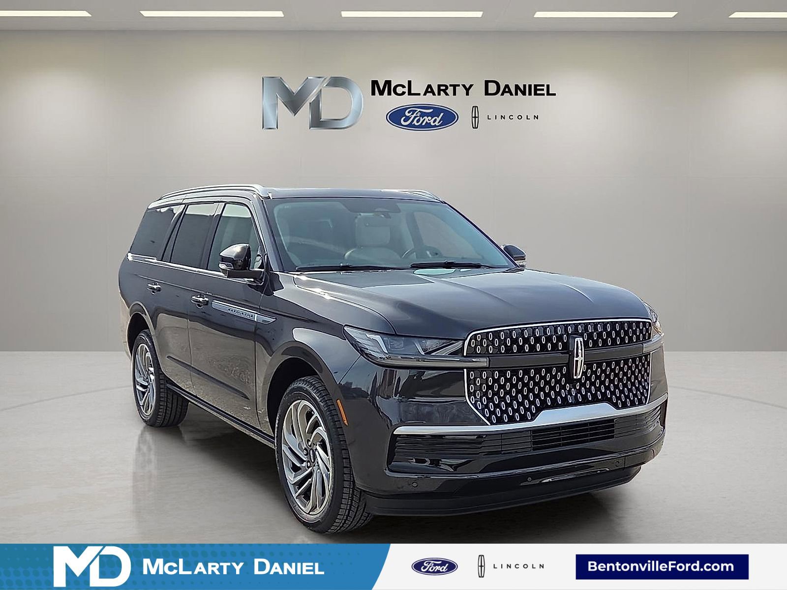 New 2026 Lincoln Navigator Reserve image 1