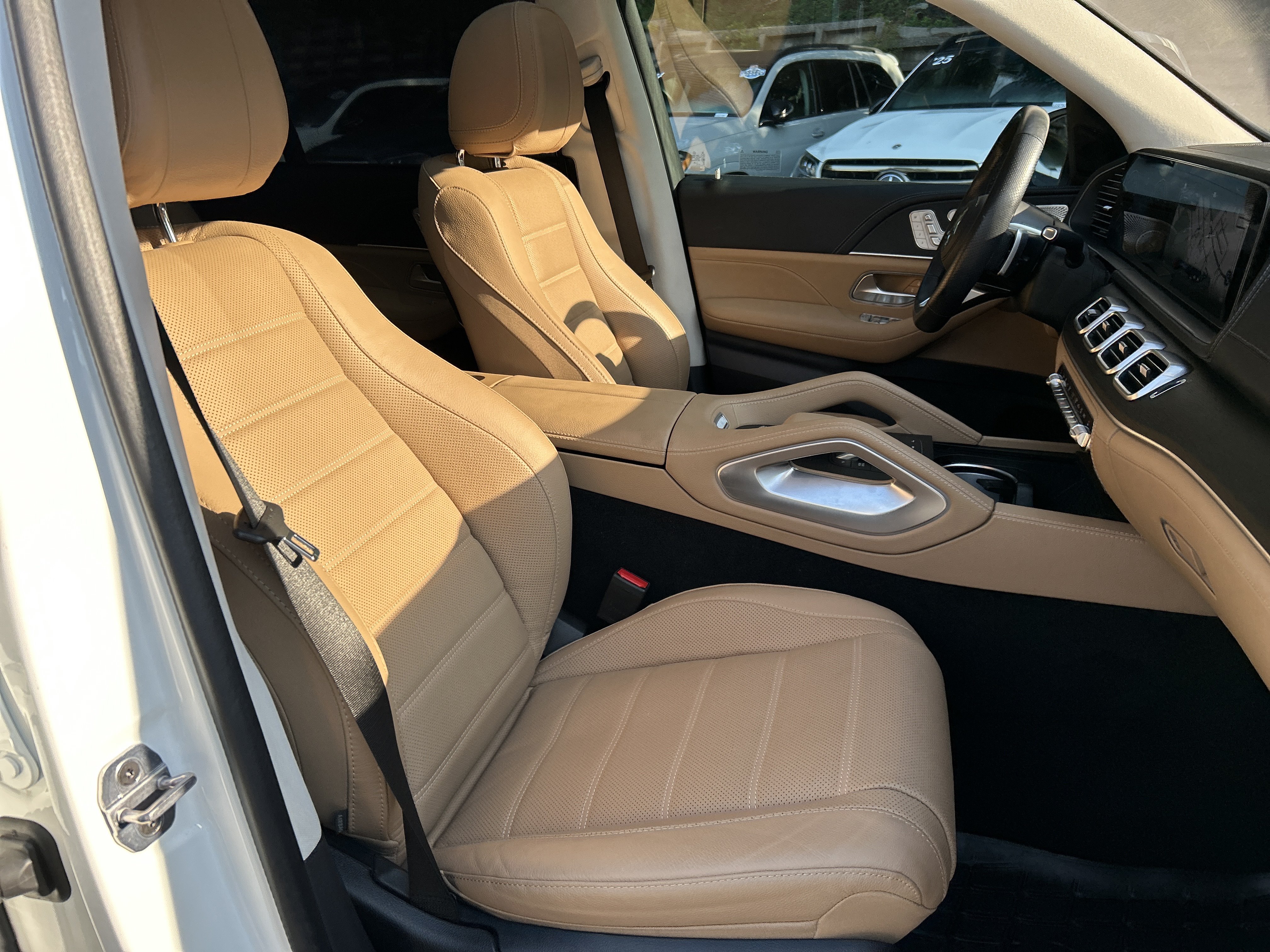 Certified 2024 Mercedes-Benz GLS 450 4MATIC image 56