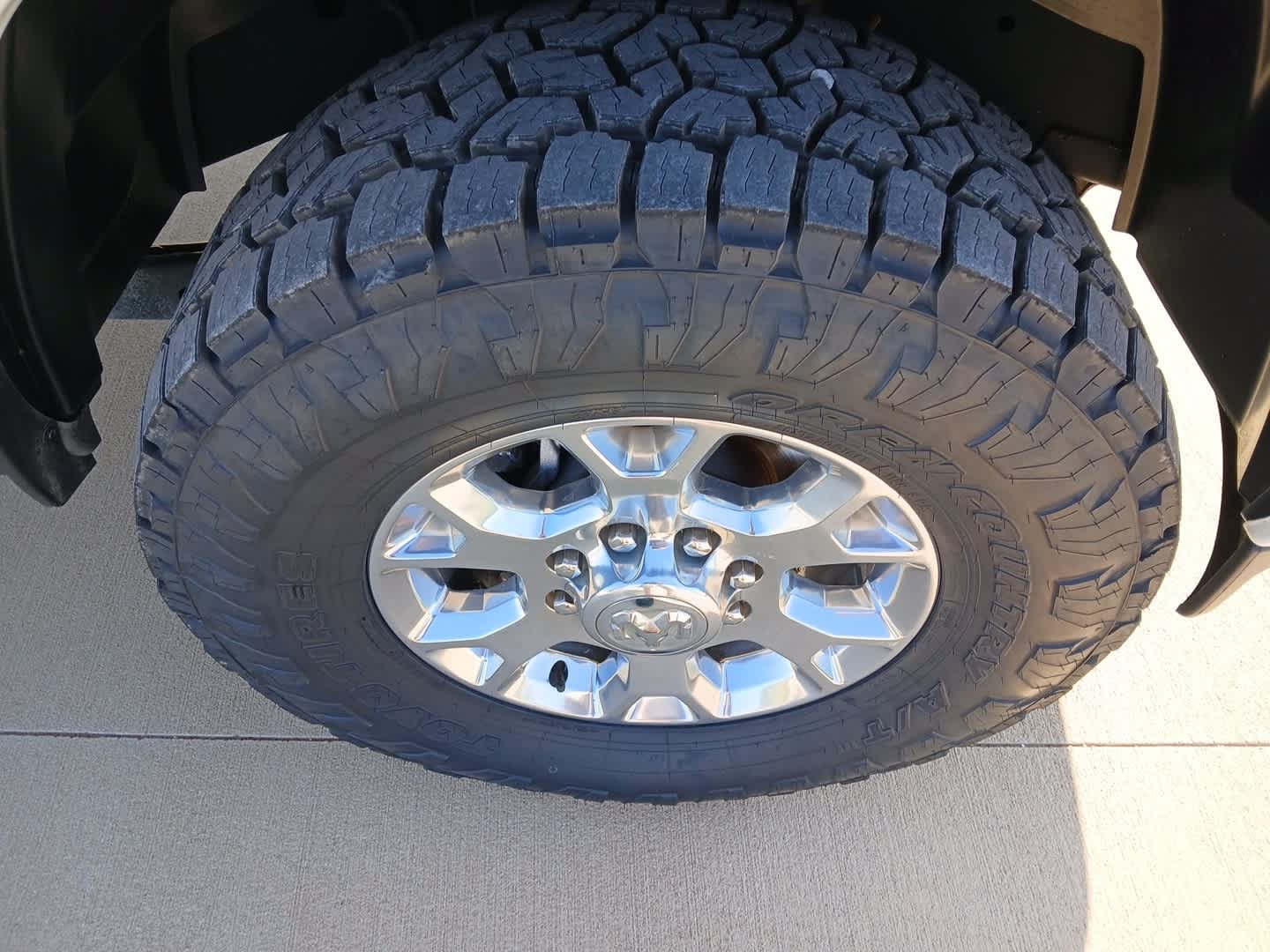 Used 2024 RAM 2500 Laramie w/ Safety Group AWD/4WD image 13