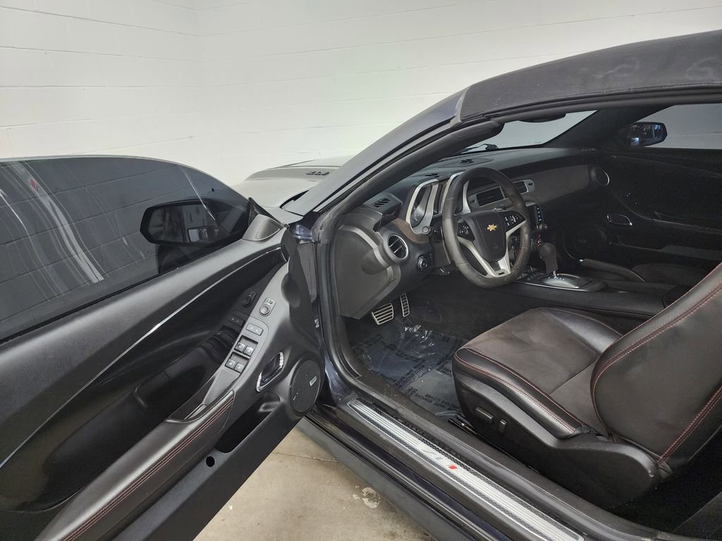 Used 2013 Chevrolet Camaro ZL1 RWD image 11