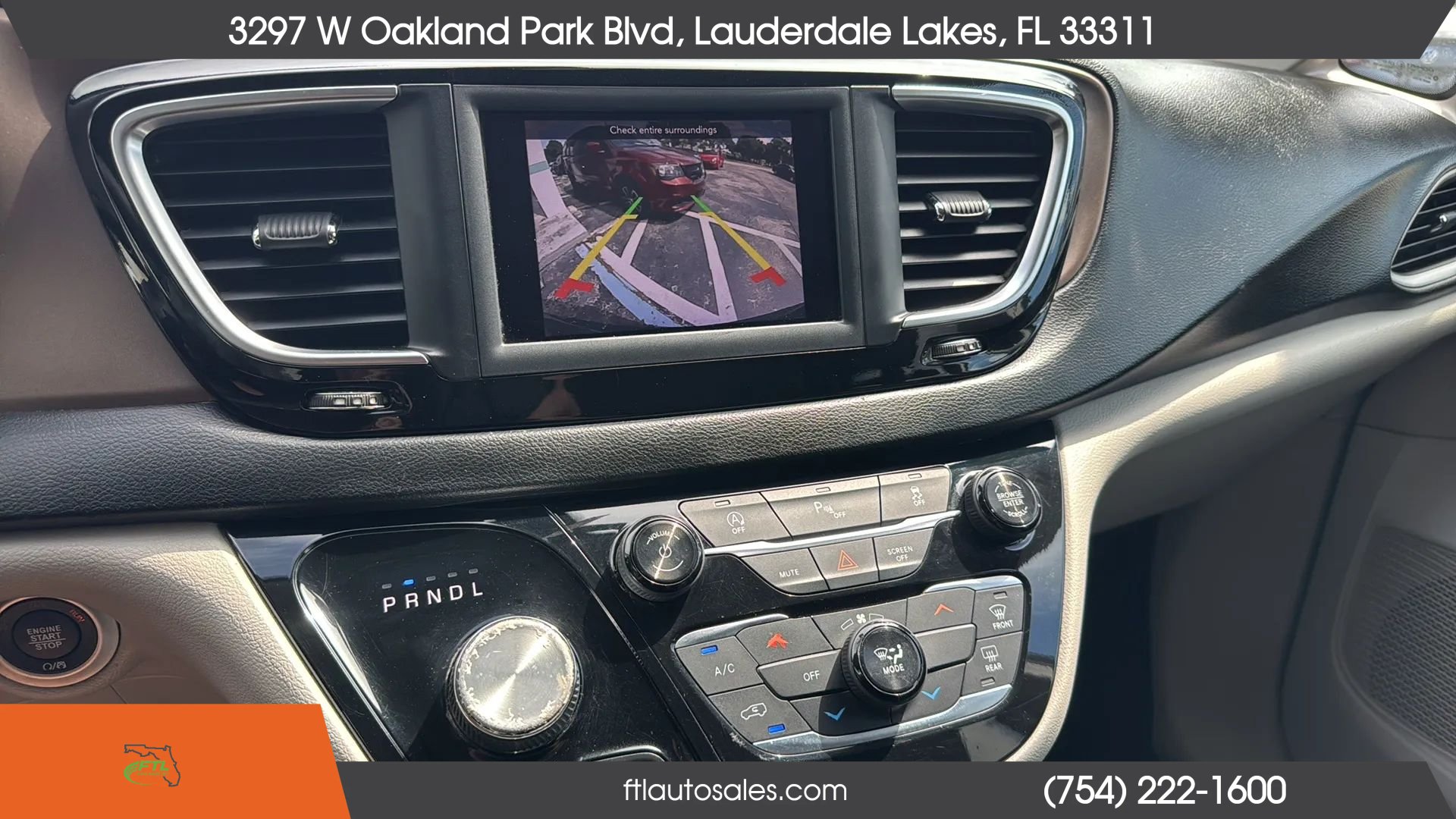 Used 2018 Chrysler Pacifica LX FWD image 45