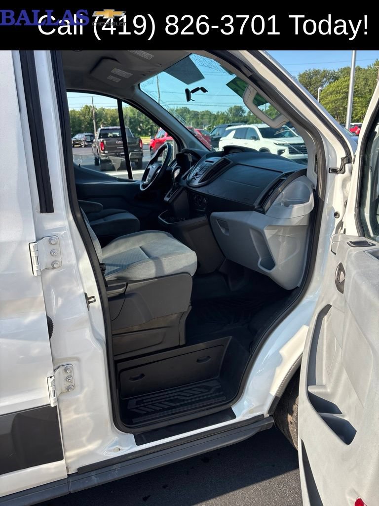 Used 2015 Ford Transit 150 130 Low Roof RWD image 7