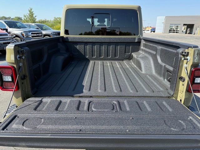 New 2025 Jeep Gladiator Rubicon image 6