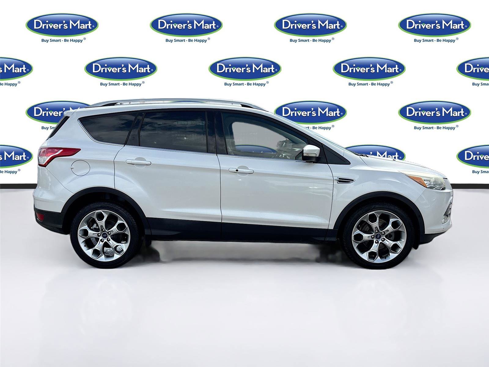 Used 2015 Ford Escape Titanium w/ Equipment Group 301A image 8