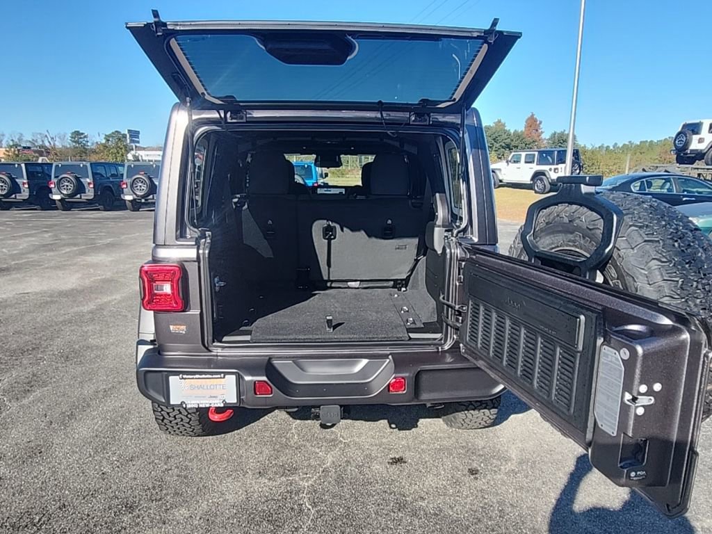 New 2026 Jeep Wrangler Unlimited Rubicon AWD/4WD image 15