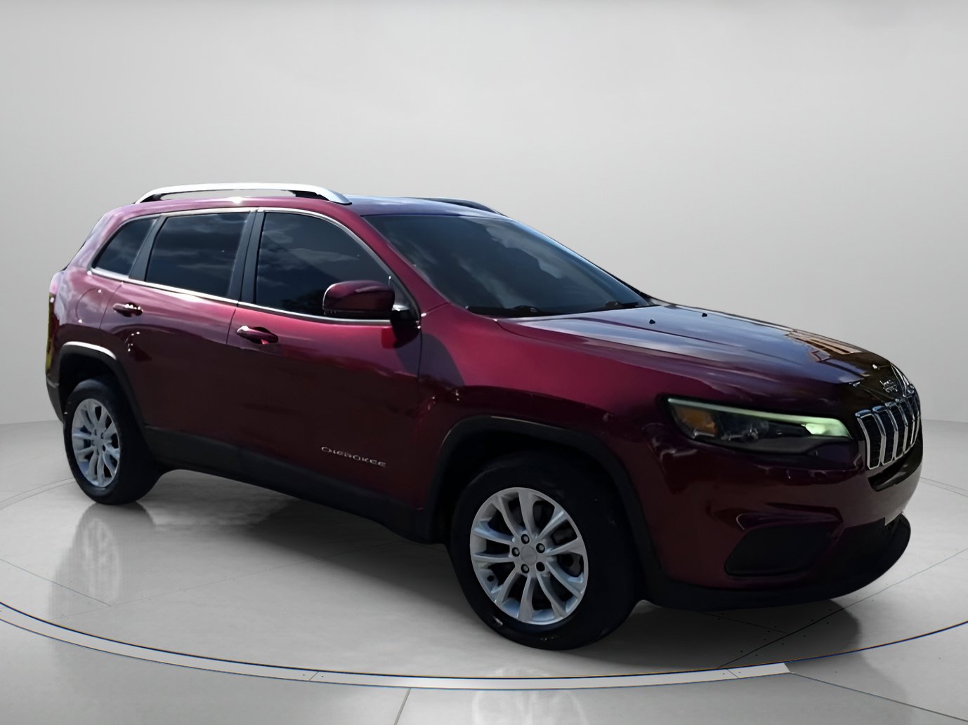 Used 2021 Jeep Cherokee Latitude image 2