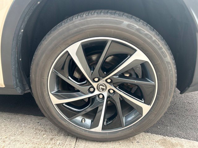 Used 2018 Lexus RX 450h AWD w/ Luxury Package image 11
