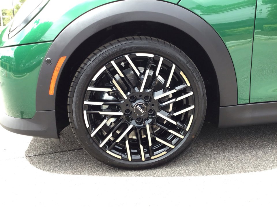 New 2026 MINI Cooper S image 27
