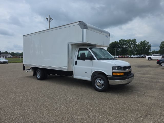 New 2026 Chevrolet Express 3500 w/ Power Convenience Package RWD image 7