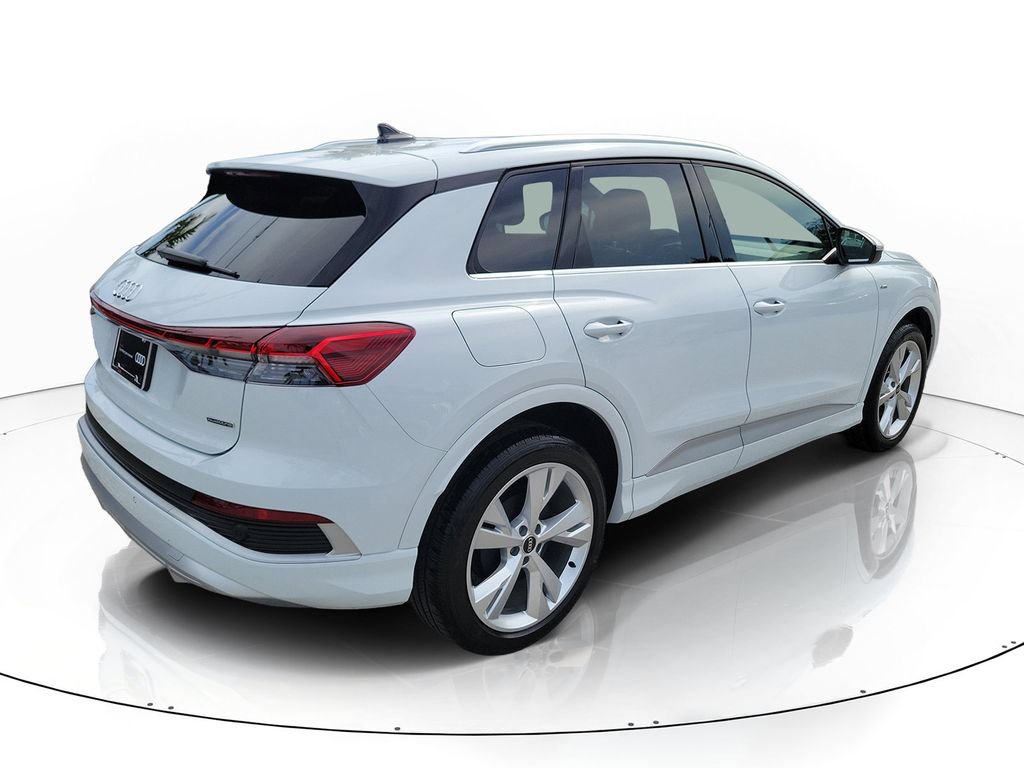 Certified 2023 Audi Q4 e-tron Premium w/ Convenience Package AWD/4WD image 4