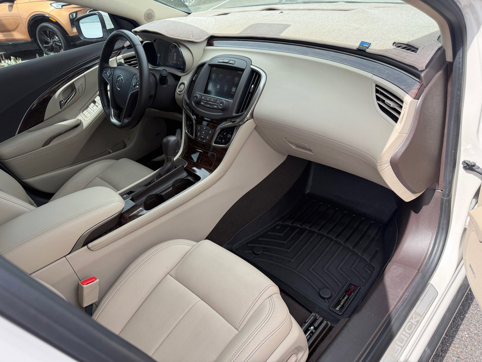 Used 2014 Buick LaCrosse Premium w/ Driver Confidence Package FWD image 30