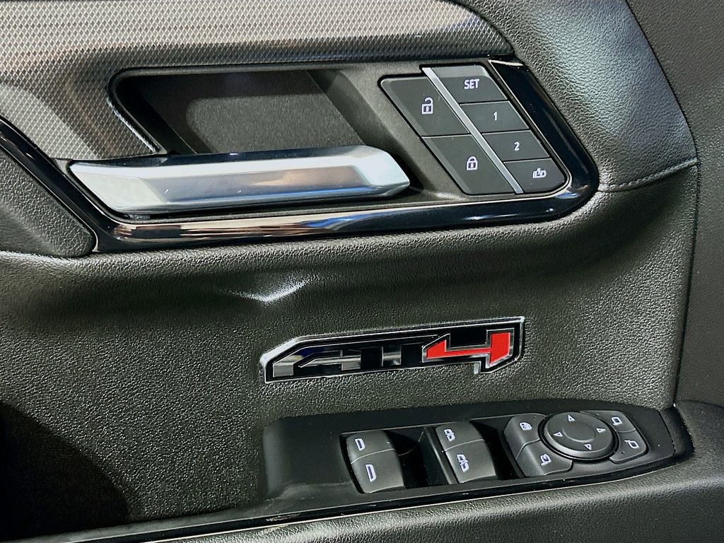 Used 2024 GMC Sierra 1500 AT4 w/ Technology Package image 15