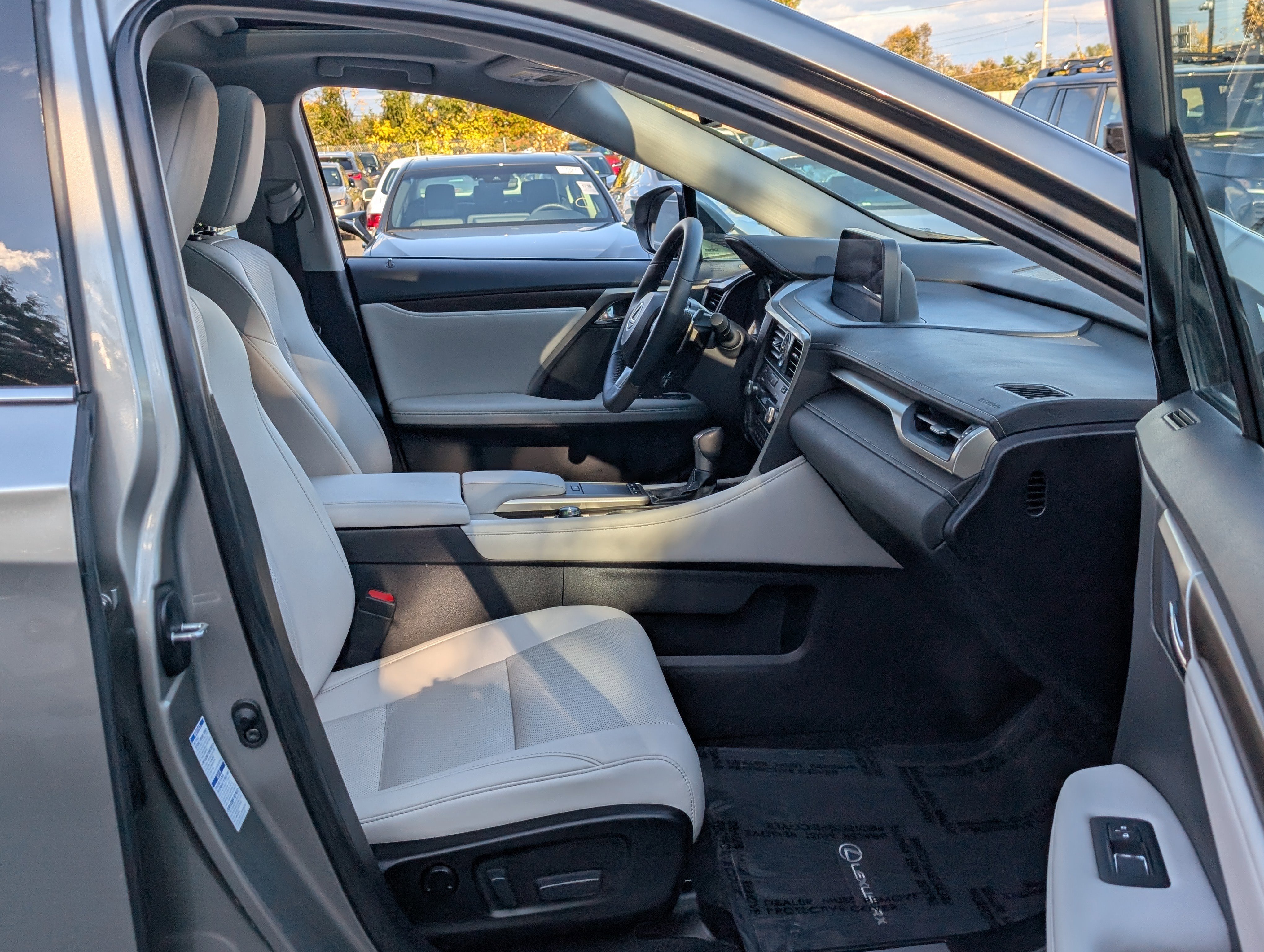 Certified 2021 Lexus RX 350 AWD w/ Premium Package image 9