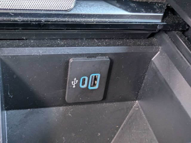 Used 2025 Ford F350 Platinum AWD/4WD image 26