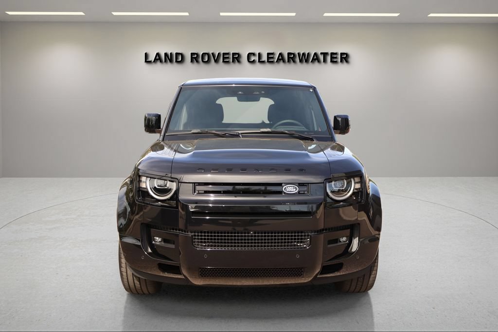 New 2026 Land Rover Defender 110 X-Dynamic SE AWD/4WD image 8