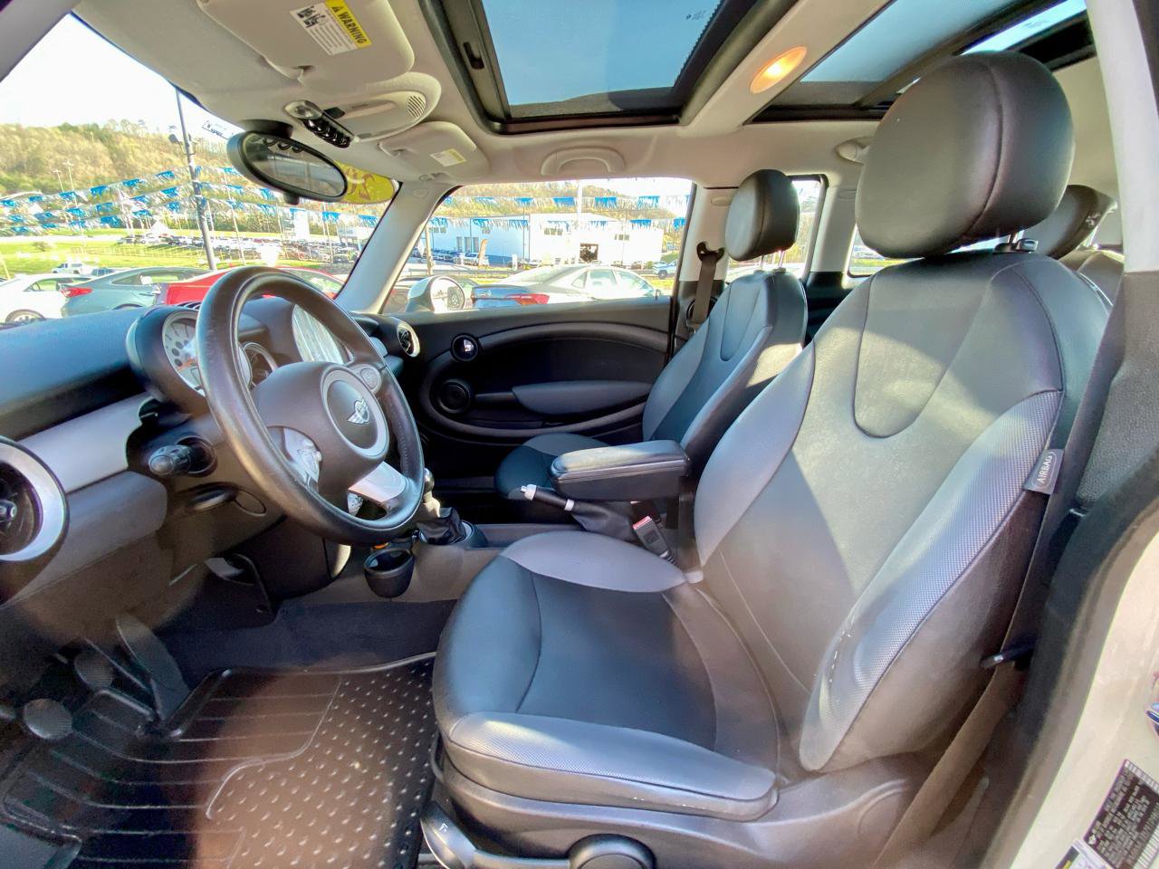 Used 2009 MINI Cooper Clubman Hardtop image 10