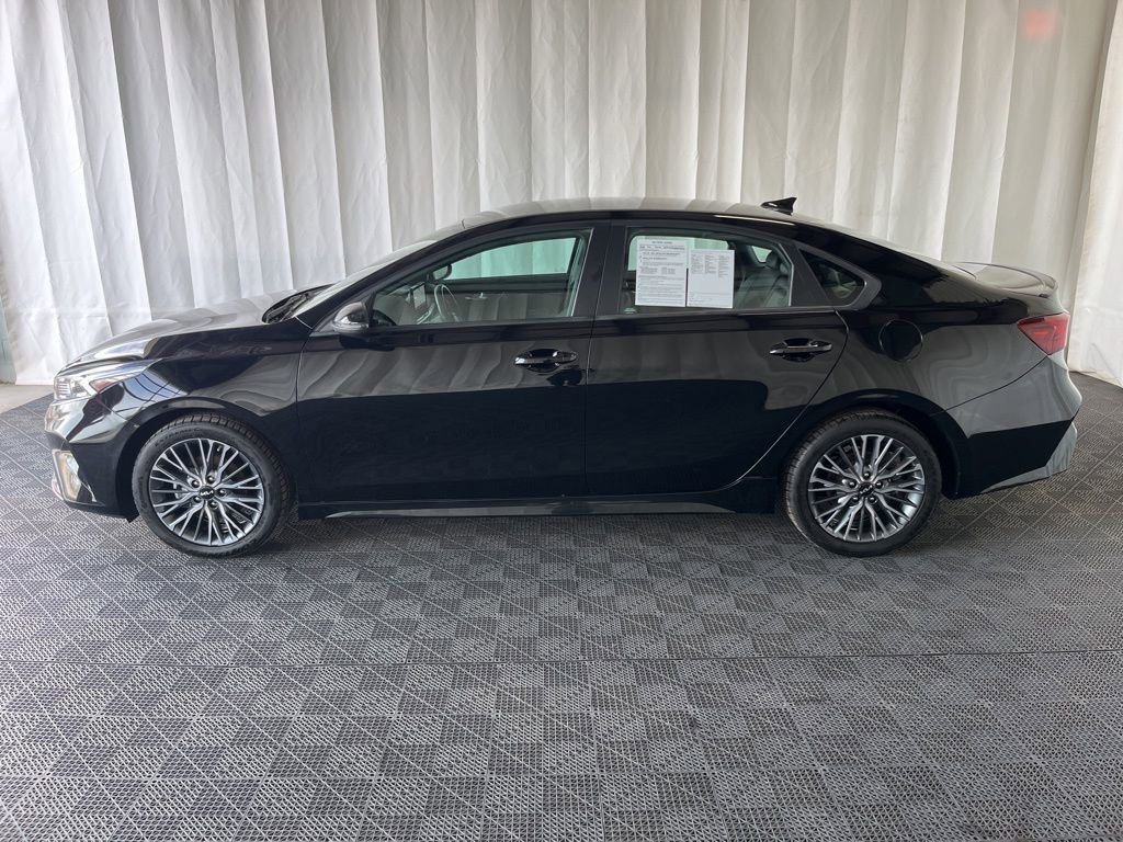 Used 2022 Kia Forte GT-Line w/ GT-Line Technology Package image 27