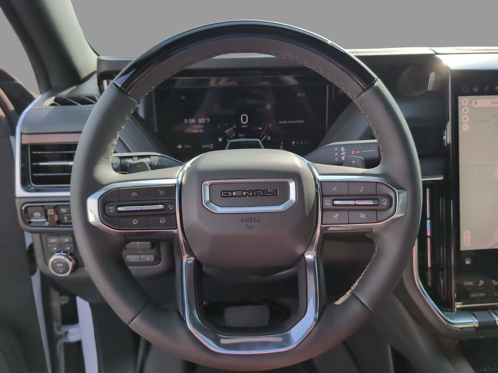 New 2026 GMC Yukon Denali w/ Denali Reserve Package AWD/4WD image 30